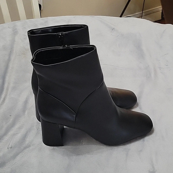 New Nordstrom Rack Naja Black boot Square Heal Women's Size‎ 10M Soft Comfort - Picture 3 of 7